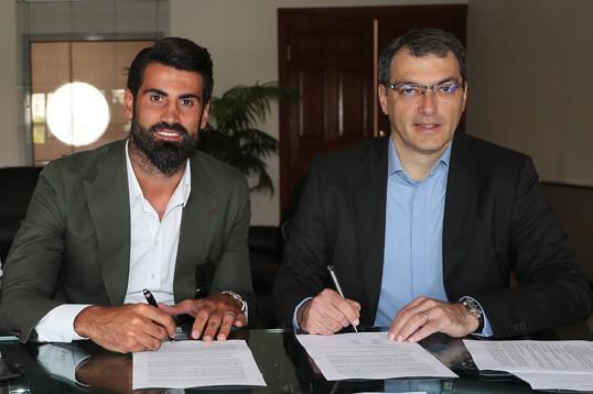 Fenerbahçe Volkan Demirel ile sözleşme uzattı-1