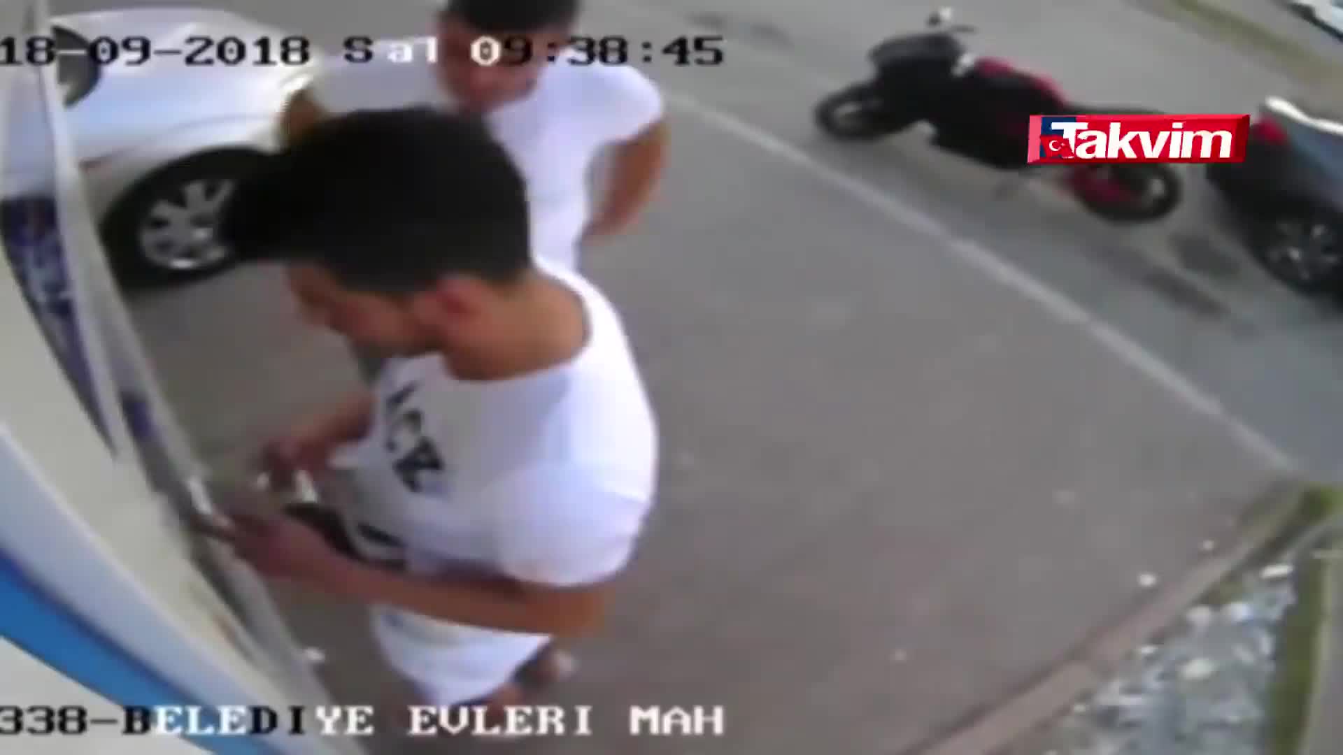Rüyada Lüks Yada Hurda Araba Çaldığını Görmek Rüyada Lüks Yada Hurda Araba Çaldığını Görmek