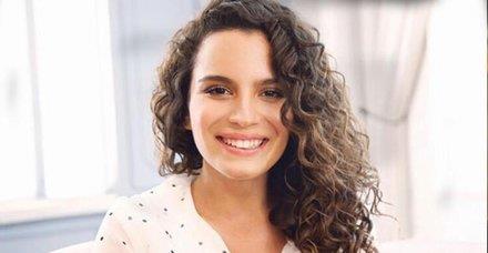 unluler-asli-bekirogluna-yapilan-sosyal-medya-tacizi-sonrasi-tepki-gosterdi-siber-zorbaliga-son-verin-1580681515087.jpeg Ünlüler Aslı Bekiroğlu’na yapılan sosyal medya tacizi sonrası tepki gösterdi: Siber zorbalığa son verin-1