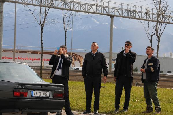 Olayı duyan oraya koştu! Meraklı gözlerle izlediler-3