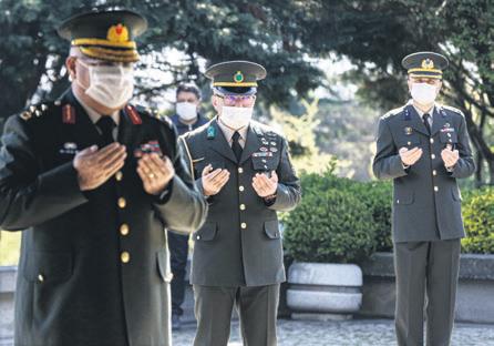 Turgut Özal, vefatının 27. yılında kabri başında anıldı-1