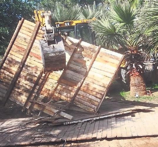 CHP'li Didim Belediyesinden skandal uygulama! Hem yıktılar hem de dövdüler-3