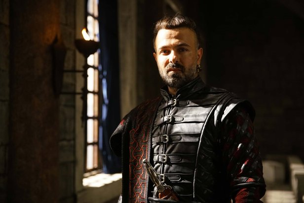 Sevince gark oluyorlar! Ertuğrul Bey ve Savcı'nın obaya gelmesi heyecan yarattı! Turgut Alp ise...-7