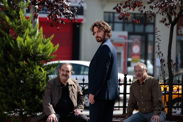 Masumlar Apartmanı hangi kitaptan uyarlama? Masumlar Apartmanı nerede çekiliyor, oyuncuları kimler?-3