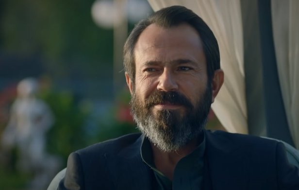 edhonun-kimsesiz-yasari-simdi-ramoda-tozu-dumana-katiyor-ekranlarin-gozde-programina-konuk-olacak-1605815623315.jpg EDHO'nun Kimsesiz Yaşar'ı şimdi Ramo'da şanıyla nam salıyor! Ekranların gözde programına konuk olacak-5