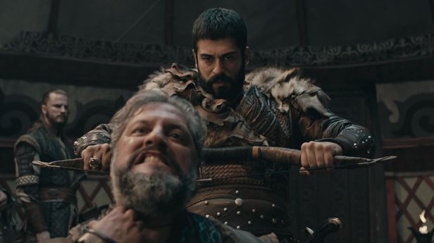 ihanet-eden-biter-kurulus-osman-41-bolum-2-fragmaninda-otaginda-yay-kirisini-geciriyor-sonu-olacak-1609937062674.jpg İhanet eden biter! Kuruluş Osman 41. bölüm 2. fragmanında otağında yay kirişini geçiriyor sonu olacak-7