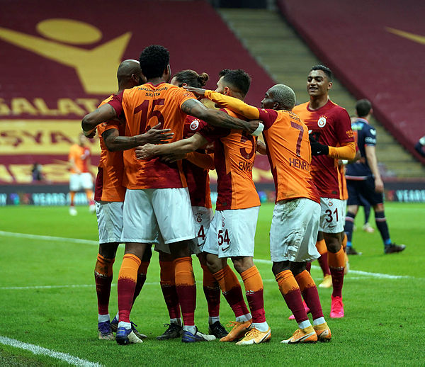 1613727131807.jpg İstatistikler şampiyonu belirledi! Galatasaray, Fenerbahçe, Beşiktaş, Trabzonspor... Kim şampiyon olacak?-2
