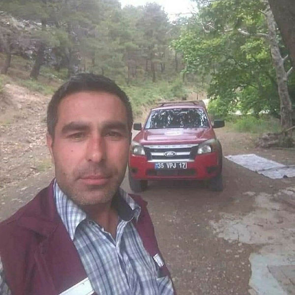 manavgattaki-yanginda-hayatini-kaybeden-orman-iscisi-erdal-tovkanin-icine-dogmus-buradan-kurtulus-yok-hakkinizi-helal-edin-1628490539178.jpg Manavgat'taki yangında hayatını kaybeden orman işçisi Erdal Tovka'nın içine doğmuş: Buradan kurtuluş yok hakkınızı helal edin-2