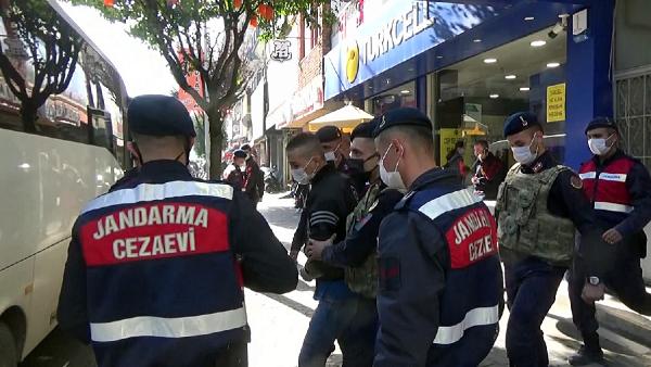 Cinayet zanlısı 13 yerinden bıçaklayarak anlattı: Duş alıp cesedi banyoya taşıdım-2