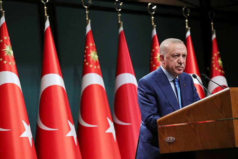 Kabine Başkan Erdoğan liderliğinde toplanıyor! Masada 50+1 zirvesi ve asgari ücret zammı olacak