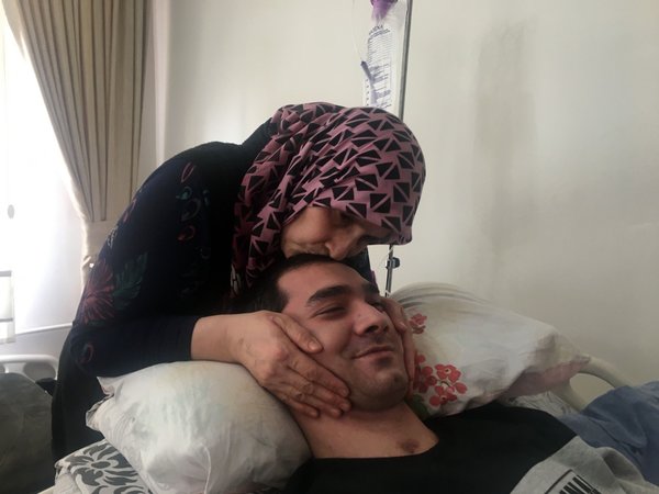 Bir annenin acı feryadı! Paramedik oğlu yüzde 98 engelli kaldı: Meslektaşları oğlum için hiçbir şey yapmadı-4