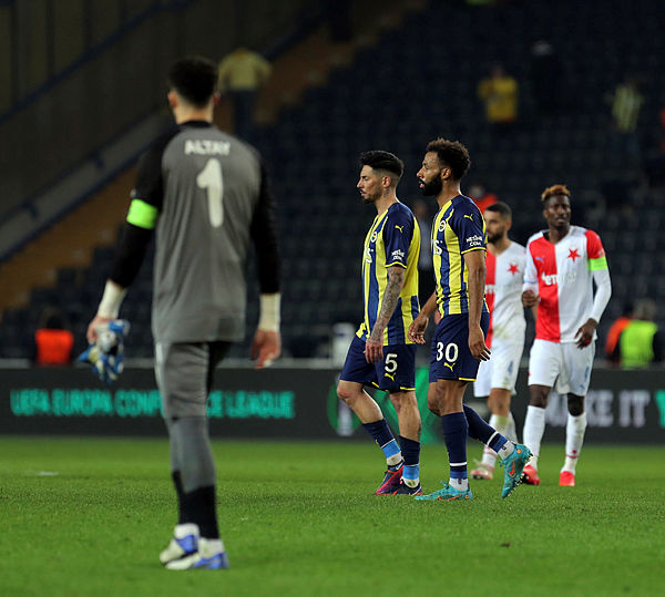 Fenerbahçe'de Jose Sosa'nın yeni adresi Estudiantes oluyor! Yıldız isim gözden çıkarıldı-5