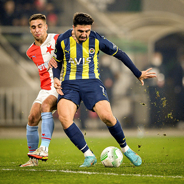 Fenerbahçe'de Ozan Tufan hüsranı! Taraftarlar öfke kustu-4