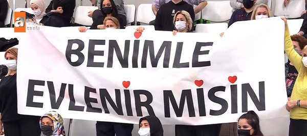 esra-erolda-heyecan-dolu-anlar-ramazan-ve-ceylan-bebeklerinin-cinsiyetini-canli-yayinda-ogrendi-1646843662531.jpg Esra Erol’da heyecan dolu anlar! Ramazan ve Ceylan bebeklerinin cinsiyetini canlı yayında öğrendi!-8