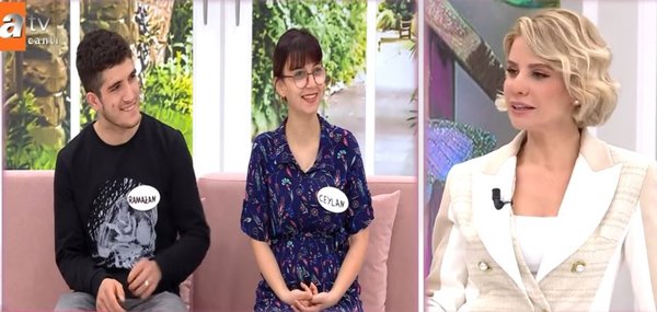 esra-erolda-mutlu-son-bu-yasta-dul-kalamam-diyen-ceylan-muradina-erdi-ramazan-ile-milyonlarin-sahitliginde-evl-1647363074065.jpg Esra Erol’da mutlu son! ‘Bu yaşta dul kalamam’ diyen Ceylan muradına erdi! Ramazan ile milyonların şahitliğinde evlendi-4