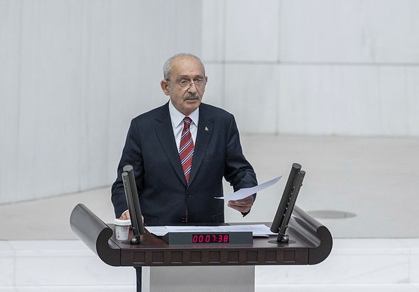 1650773635932.jpg CHP Genel Merkezi'ni karıştıran hediye skandalı! Özel kalemden artanlar Kemal Kılıçdaroğlu'na gidiyor-6