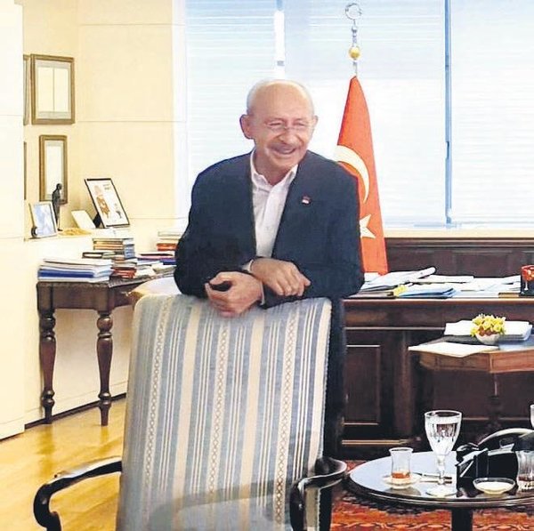 1650773639040.jpg CHP Genel Merkezi'ni karıştıran hediye skandalı! Özel kalemden artanlar Kemal Kılıçdaroğlu'na gidiyor-2