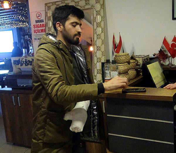 Avcılar'da olaylı gece! Uyarılan müşteriler pala ve bıçakla saldırdı-5