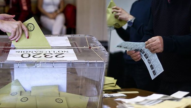 isvec-secim-sonuclari-14-mayis-2023-cumhurbaskanligi-milletvekili-secim-sonuclari-oy-oranlari-hangi-parti-ne-k-1683723250194.jpg 14 Mayıs 2023 İSVEÇ SEÇİM SONUÇLARI! Cumhurbaşkanlığı - Milletvekili seçim sonuçları oy oranları! Hangi parti ne kadar, yüzde kaç oy aldı?-2