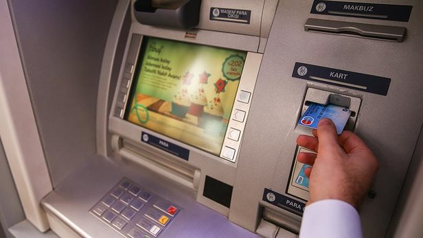 Kontrol etmeden yapan tuzağa düşüyor! ATM'lerdeki büyük tehlike ortaya çıktı! Hesabınızdaki tüm para aniden...-2