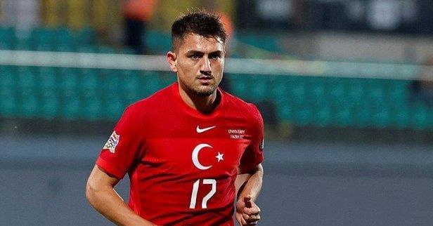 son-dakika-fenerbahce-fredi-renklerine-bagladi-resmi-aciklama-geldi-1691779343774.jpeg Son dakika: Fenerbahçe Fred'i renklerine bağladı! Resmi açıklama geldi... 'Fred Çakmaktaş' göndermesi-3