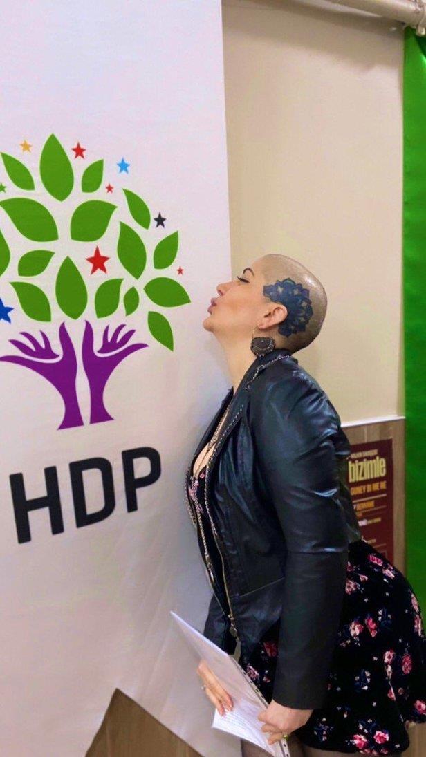 sapkin-lobi-cocuklari-hedefe-aldi-lgbt-aktivisti-sahika-yukselden-rezil-sozler-ahlaksizliga-chp-hdp-kalkani-1691922202173.jpeg Sapkın lobi çocukları hedefe aldı! LGBT aktivisti Şahika Yüksel'den rezil sözler... | Ahlaksızlığa CHP - HDP kalkanı-5