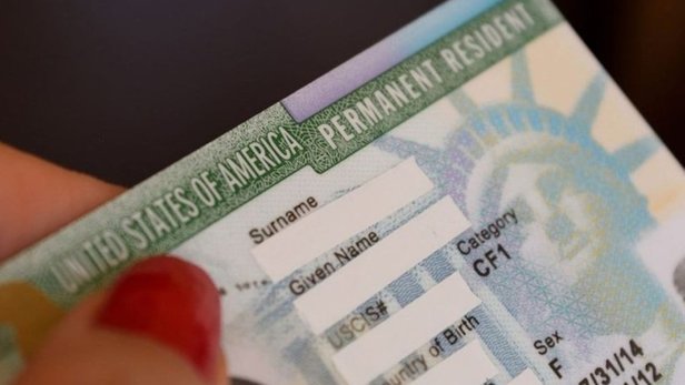 2024-green-card-dv-basvuru-ekrani-ve-tarihi-yeni-green-card-yesil-kart-basvurulari-ne-zaman-nereden-yapilacak-1694623324176.jpeg 2024 Green Card DV başvuru ekranı ve tarihi! Yeni Green Card (Yeşil Kart) başvuruları ne zaman, nereden yapılacak?-4