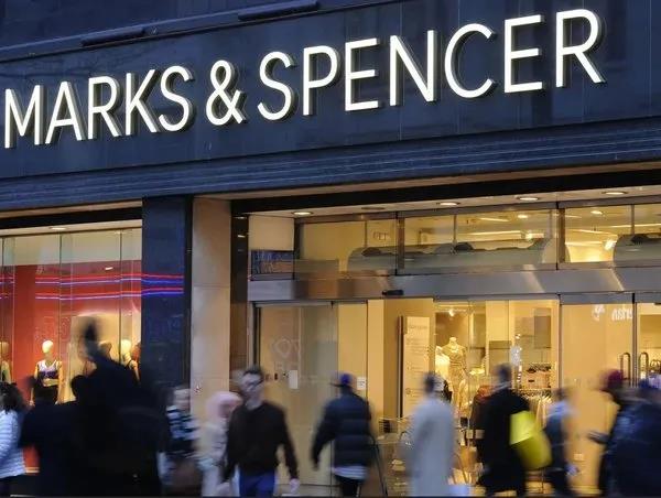 marks-and-spencerdan-filistin-bayrakli-skandal-ozur-diliyoruz-diyerek-sildiler-1698950282025.jpeg Marks and Spencer'dan Filistin bayraklı skandal! Özrü kabahatlerinden büyük! Önce paylaştılar sonra sildiler-4
