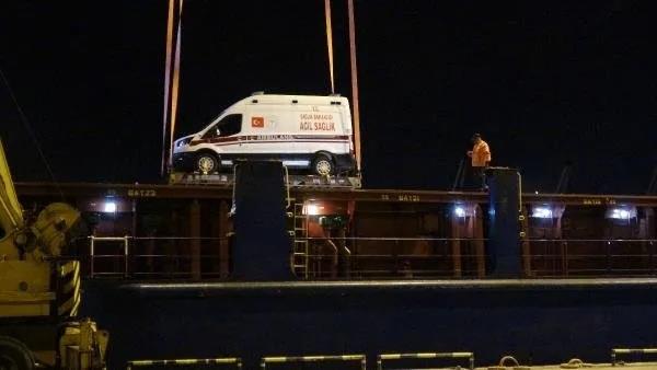 Sağlık Bakanlığı duyurdu! Gazze'ye gidecek yardım gemisi İzmir'den yola çıktı-3