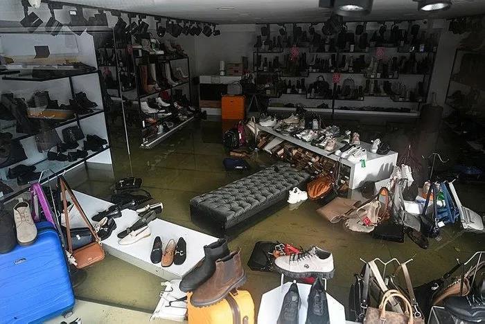 Sağanak sonrası İzmir sular altında kalmıştı: Tunç Soyer suçu doğaüstü güçlere attı! Mühendisler bilim dışı açıklamaları yalanladı-3