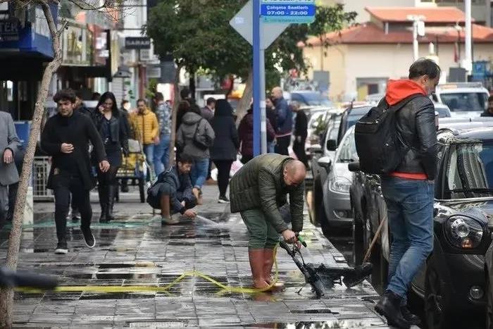 Sağanak sonrası İzmir sular altında kalmıştı: Tunç Soyer suçu doğaüstü güçlere attı! Mühendisler bilim dışı açıklamaları yalanladı-4