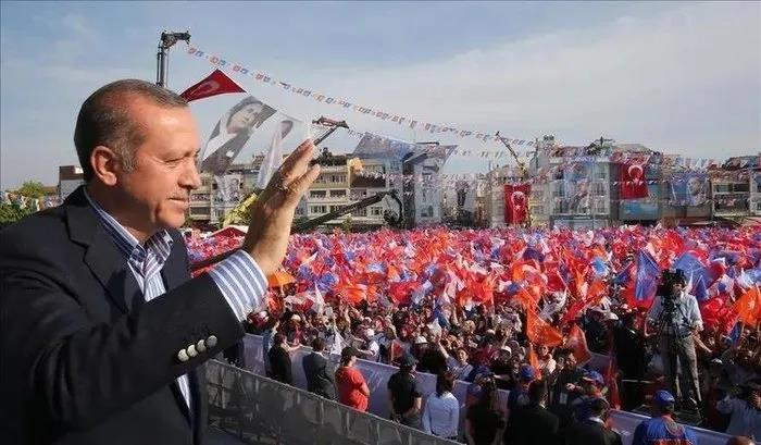 Yücel Yılmaz Kimdir, Kaç Yaşında, Nereli? AK Parti Balıkesir Büyükşehir ...