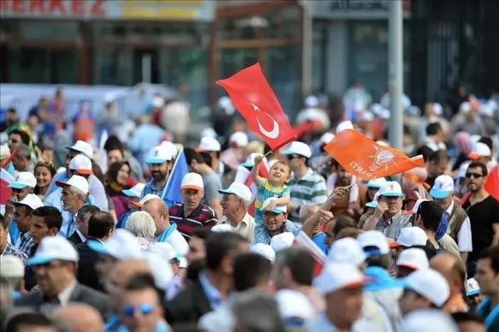 Jülide İskenderoğlu kimdir, kaç yaşında, nereli? 31 Mart AK Parti Çanakkale belediye başkan adayı kim oldu? (MHP, CHP ve İYİ Parti) adayları kimler?-2