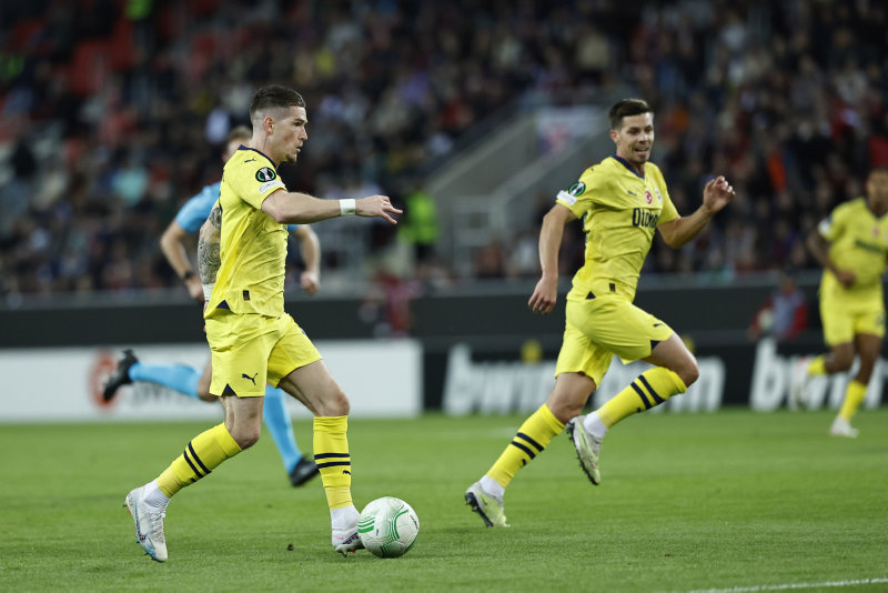 Fenerbahçe'de bir ayrılık daha! İşte yeni takımı ve sözleşme şartları-6
