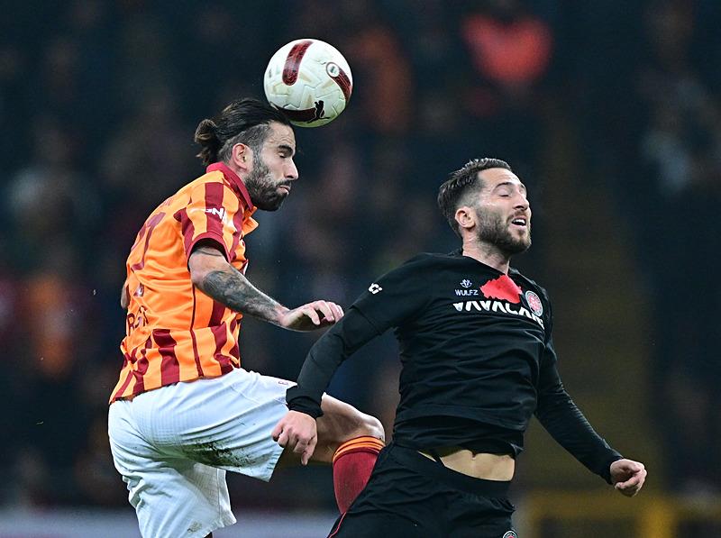 1709460756377.jpeg Galatasaray'da Beşiktaş maçı öncesi şok! Kadroya alınmadı-2