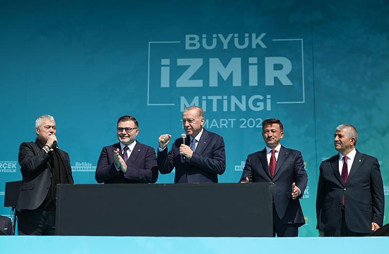 Başkan Erdoğan partisinin İzmir'de düzenlediği mitingine katıldı