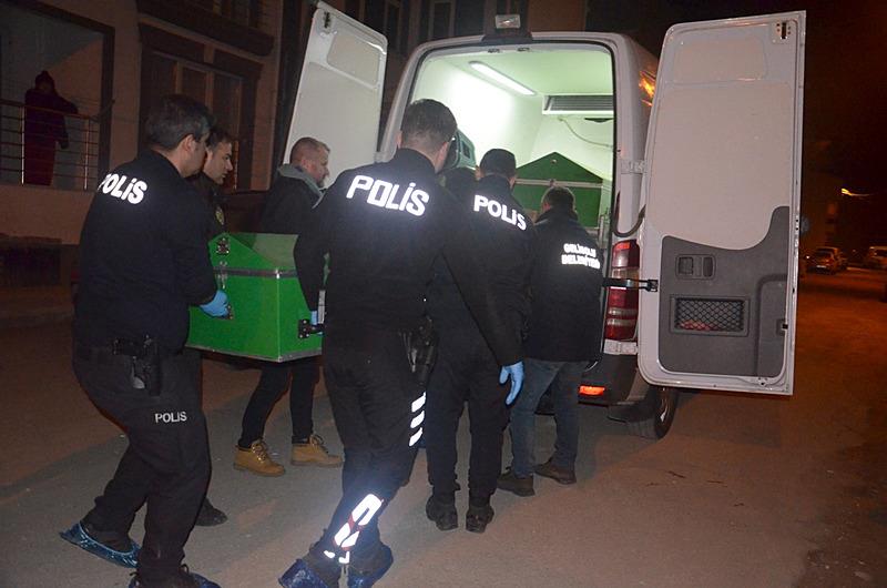 Çanakkale'de evlat dehşeti: Annesini bıçakladı-3