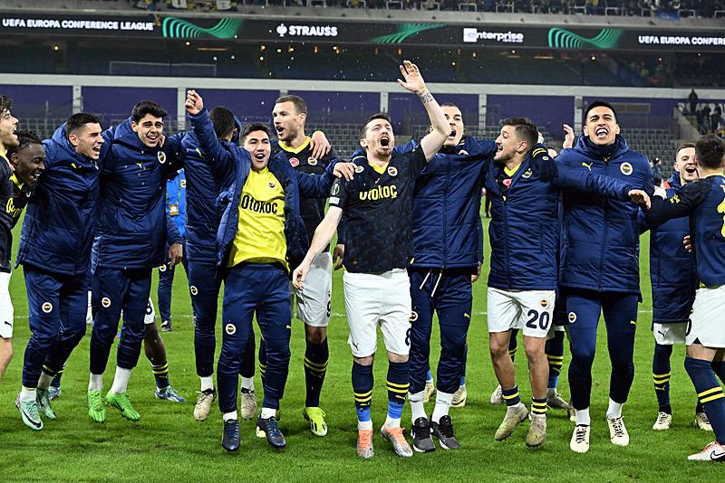 1710400714389.jpeg Kadıköy'de tur gecesi! İsmail Kartal ilk 11'ini belirledi-3