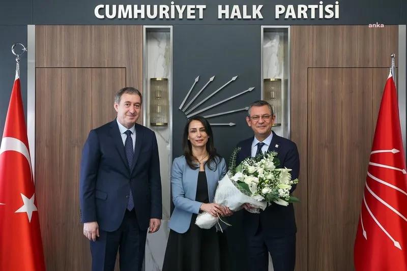 Cumhuriyet Halk Partisi (CHP)Genel Başkanı Özgür Özel, DEM Parti Eş Genel Başkanları Tülay Hatımoğulları ve Tuncer Bakırhan 