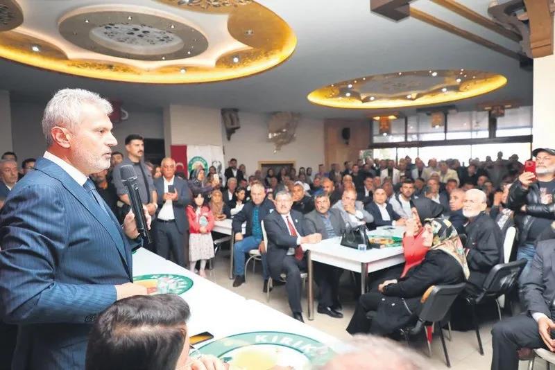 AK Partili Büyükşehir Belediye Başkanı Mehmet Öntürk