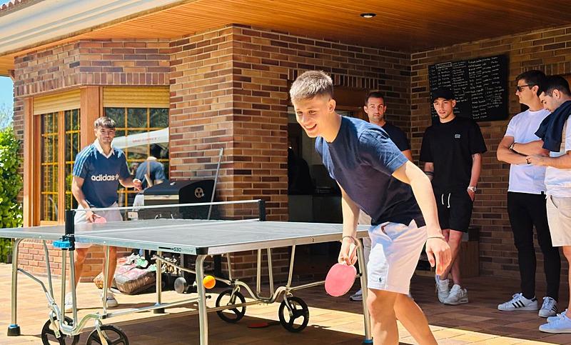 Real Madrid'den halay şov! Arda Güler mendil salladı mangal yaktı-3