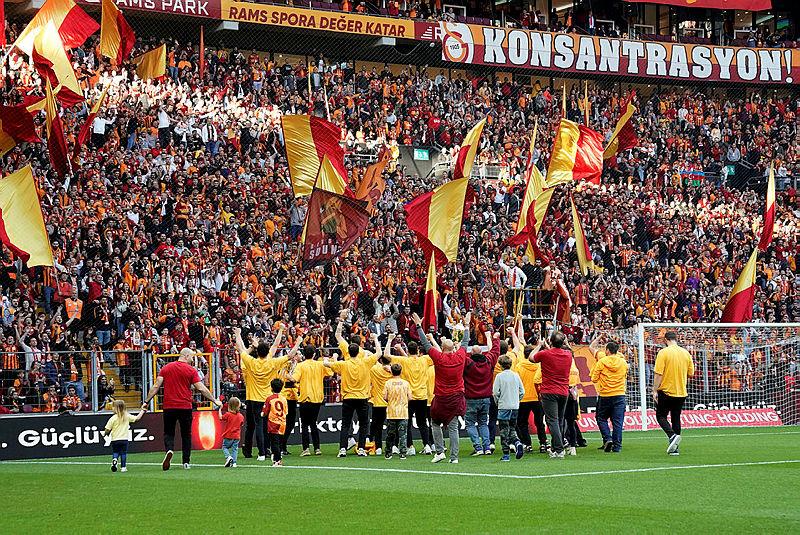 Şampiyonluk 'altı'n tepside! Galatasaray Sivas'ı rahat geçti-7