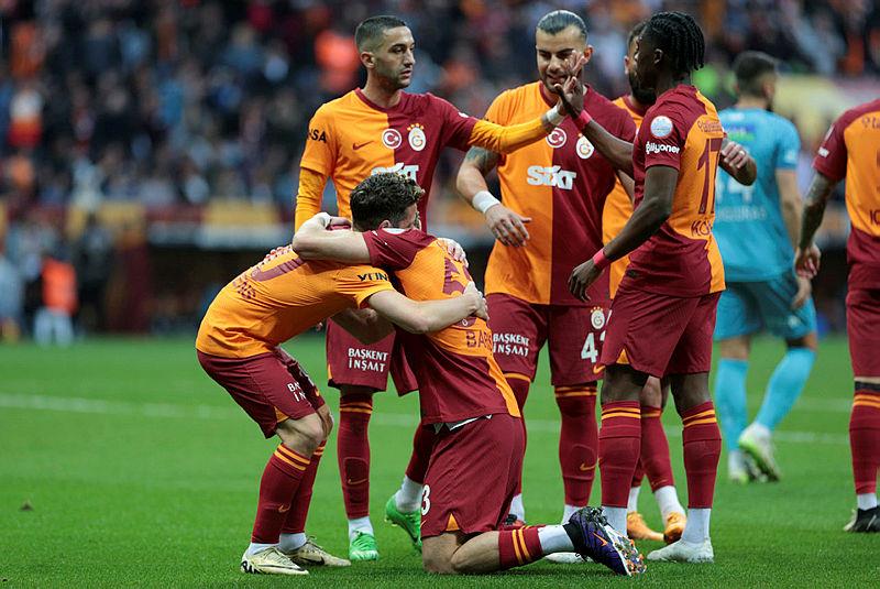 Şampiyonluk 'altı'n tepside! Galatasaray Sivas'ı rahat geçti-9