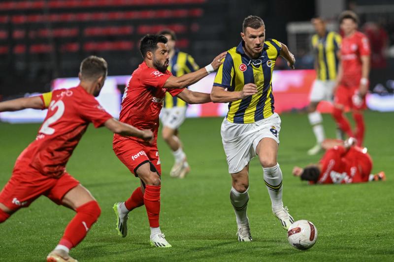 Edin Dzeko Fenerbahçe'den ayrılabilir