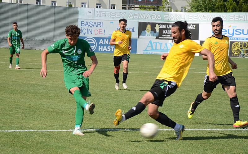 Serik Belediyespor, karşılaşmaya U19 takımıyla çıktı.