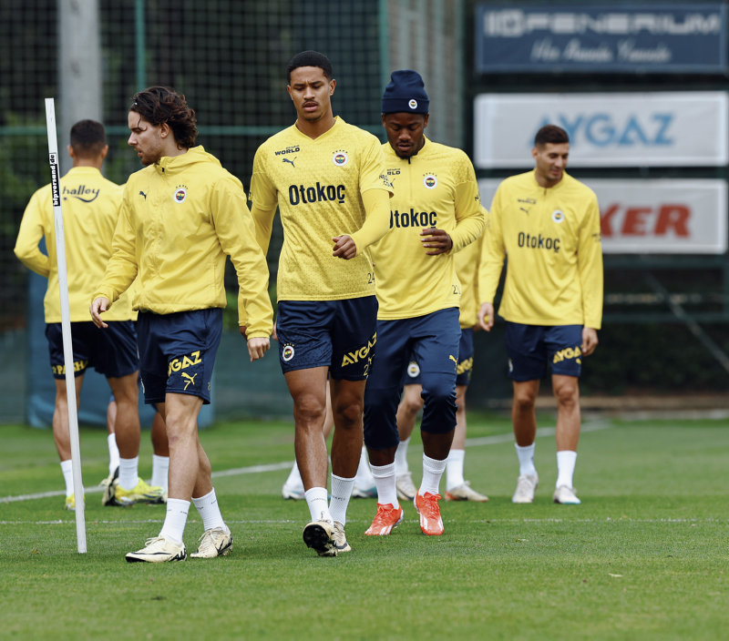 fenerbahce-kayserispor-maci-bein-sports-hd-canli-izle-fb-ks-maci-bedava-4k-canli-izle-1715526140595.jpg FENERBAHÇE KAYSERİSPOR maç sonucu 3-0 || ÖZET-3