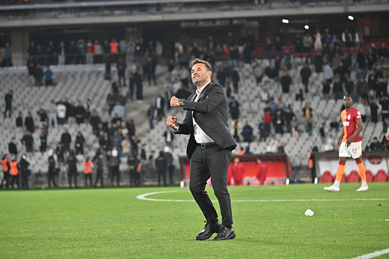 Jose Mourinho’nun gözdesi Galatasaray yolcusu! Ayrılık resmen duyuruldu… Süper Lig’i sallayacak transfer bombası geliyor-3