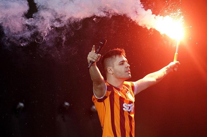 Son dakika GS spor haberi | Şampiyon Galatasaray ilk transferini bitiriyor! İmzalar artık an meselesi...-4