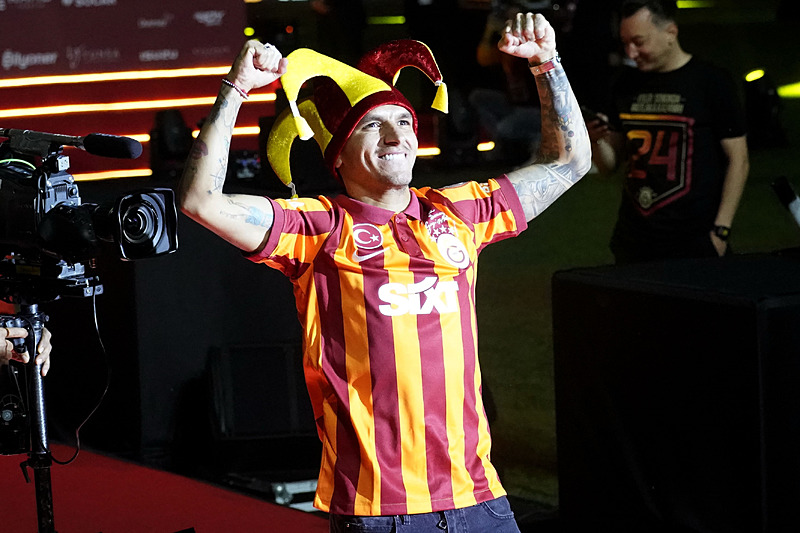 Son dakika GS spor haberi | Şampiyon Galatasaray ilk transferini bitiriyor! İmzalar artık an meselesi...-10