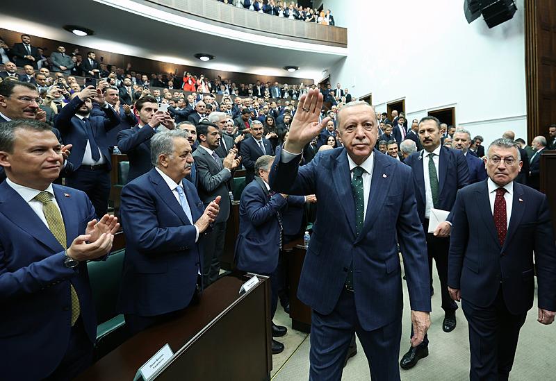 Başkan Erdoğan AK Parti TBMM Grubu'nda ayakta alkışlandı